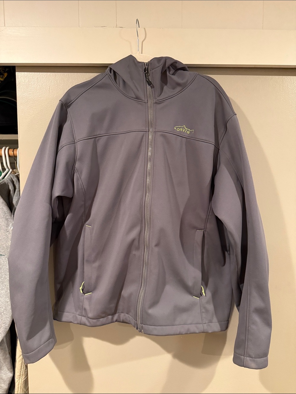 Orvis Men's Slate Gray Performance Softshell Jacket with Hood